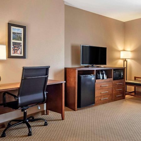 Comfort Suites Florence Shoals Area Exteriör bild