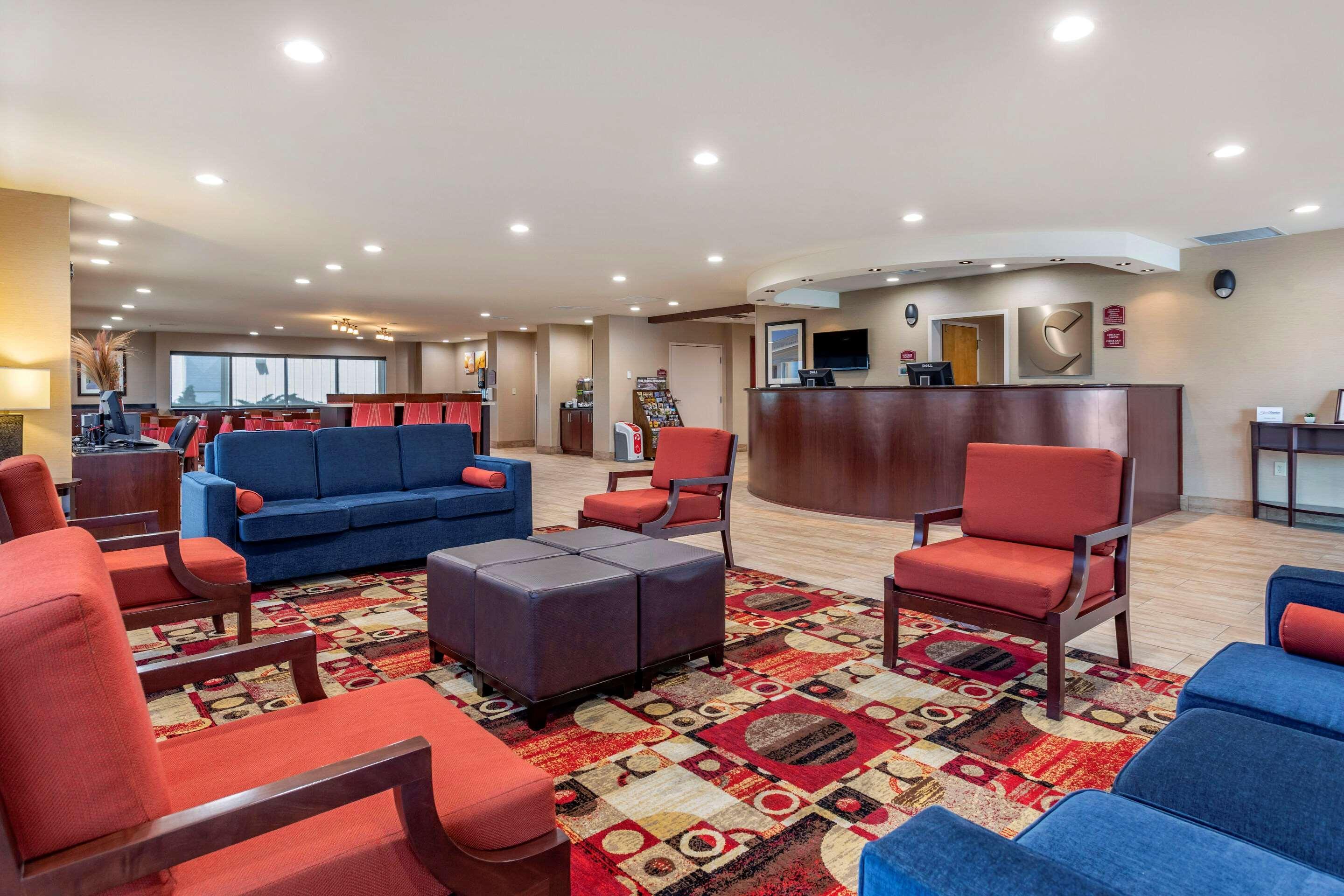 Comfort Suites Florence Shoals Area Exteriör bild